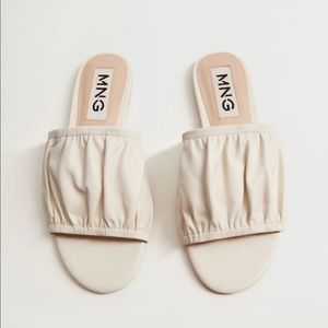 NWT Mango leather upper cream sandals size 38